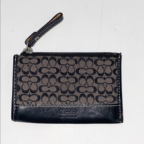 Coach Handbags - Coach Women's Black Signature C Key/Card Wallet